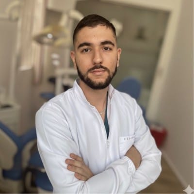 Dr. Alejandro Hernández
